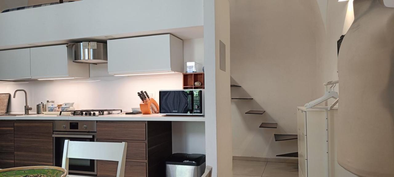 Appartamento Zziny House Aeroporto di Catania Fontana Rossa Esterno foto
